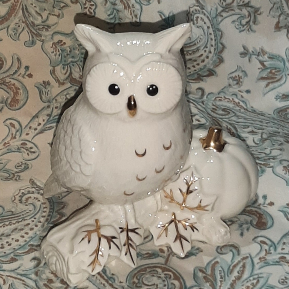Lenox Ceramic Owl and Pumpkin Decor